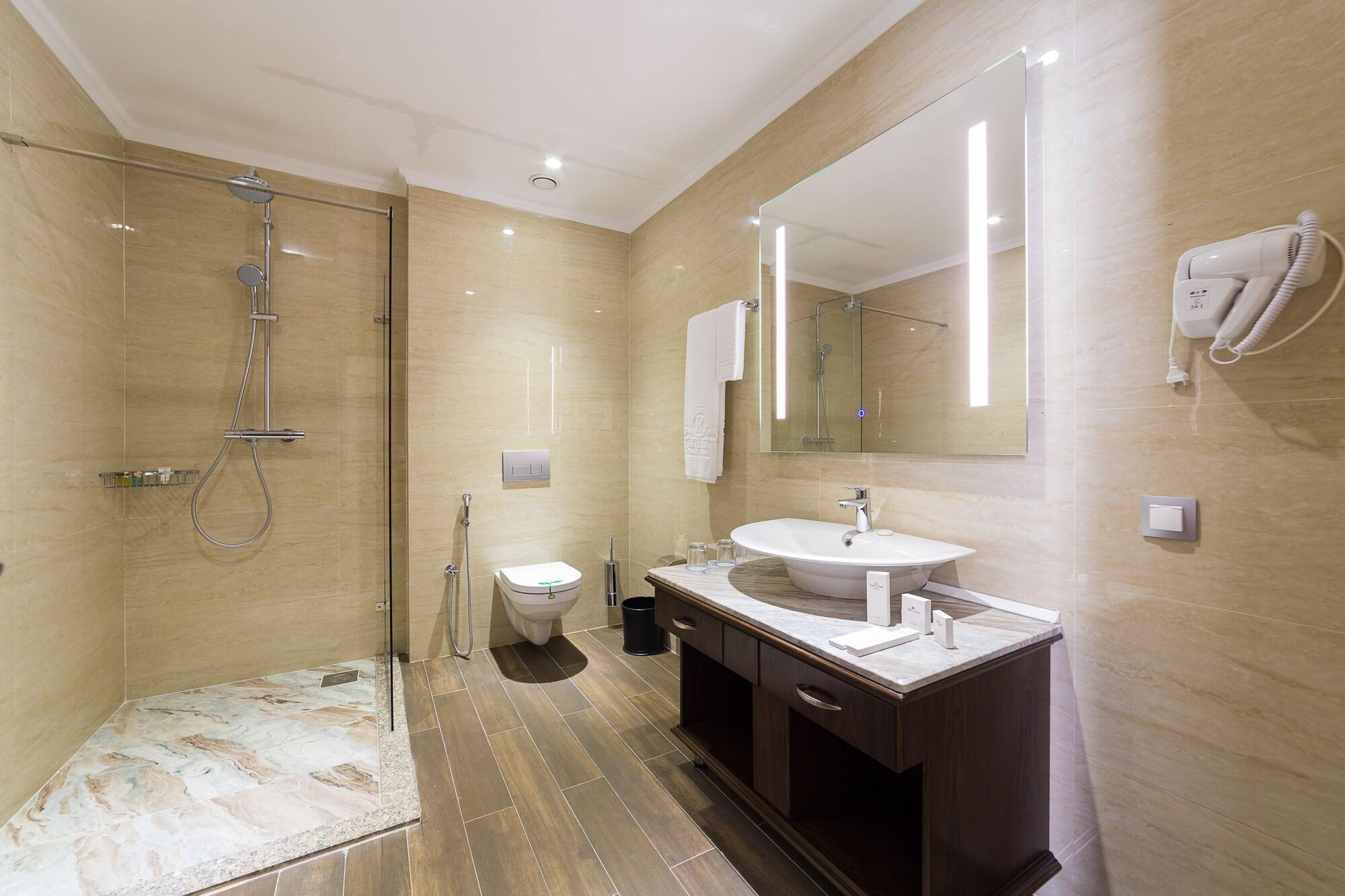 Shera Inn Hotel Almatı Dış mekan fotoğraf