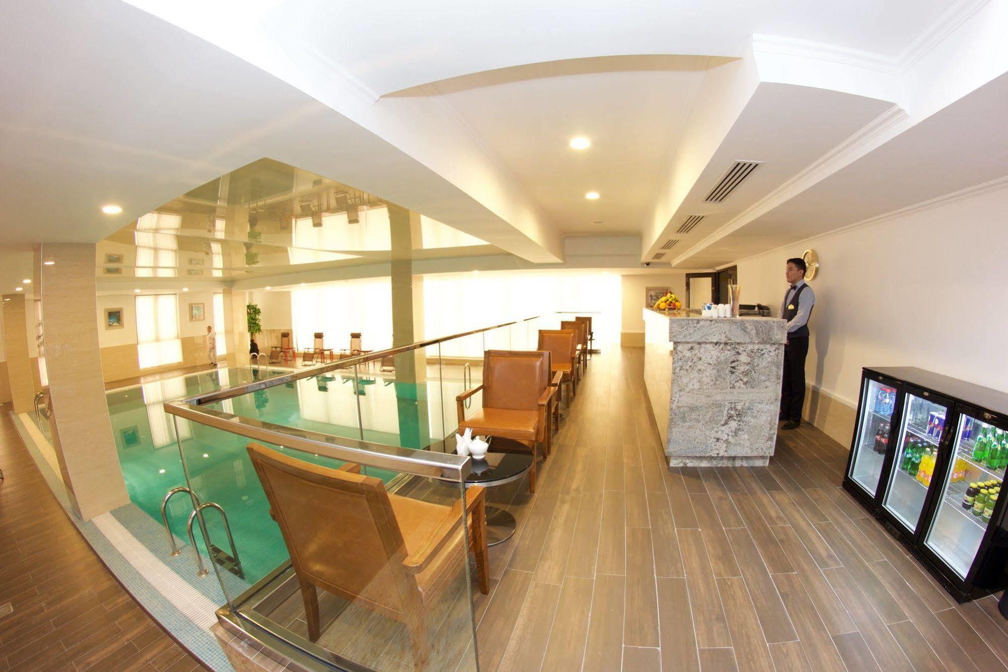 Shera Inn Hotel Almatı Dış mekan fotoğraf